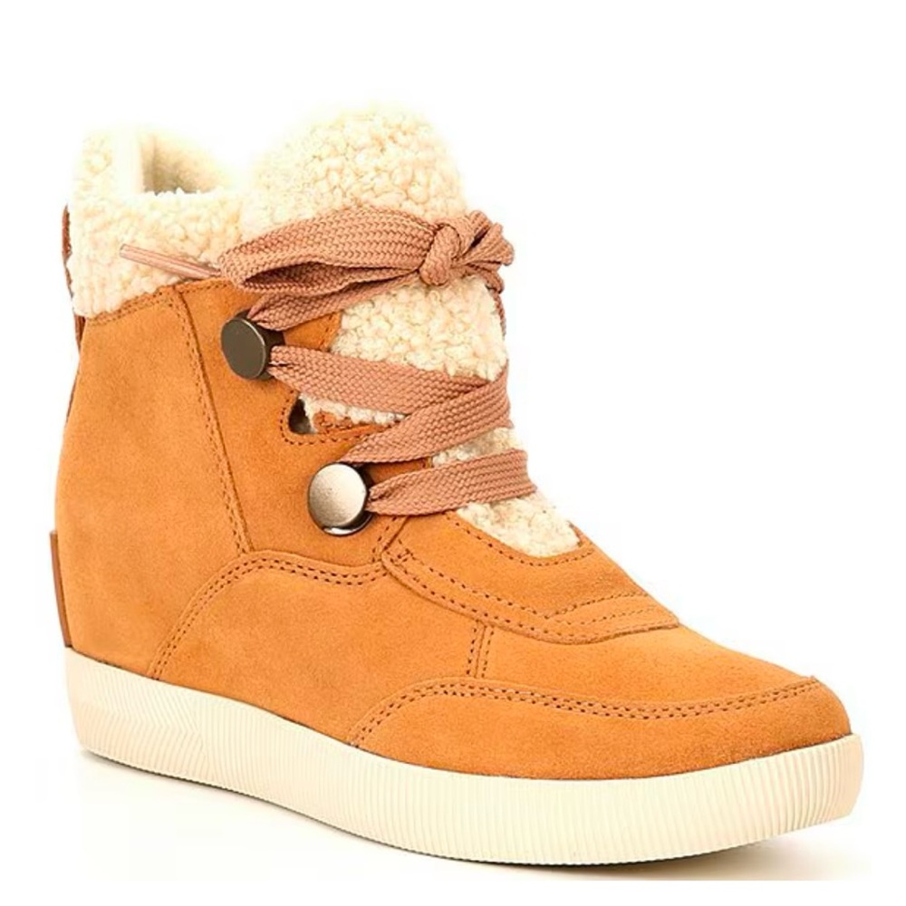 Out  N’ About Wedges